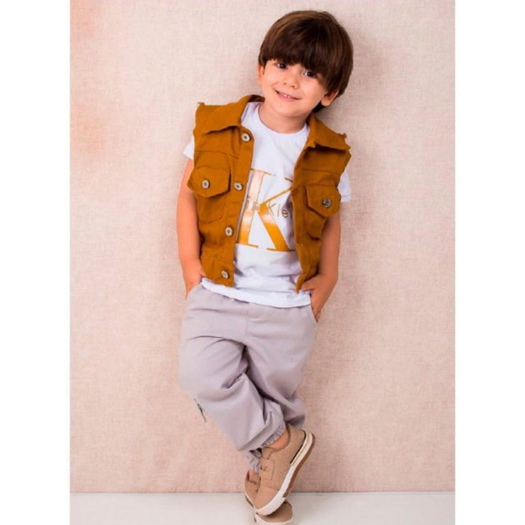Conjunto Calça, Camiseta e Colete para meninos