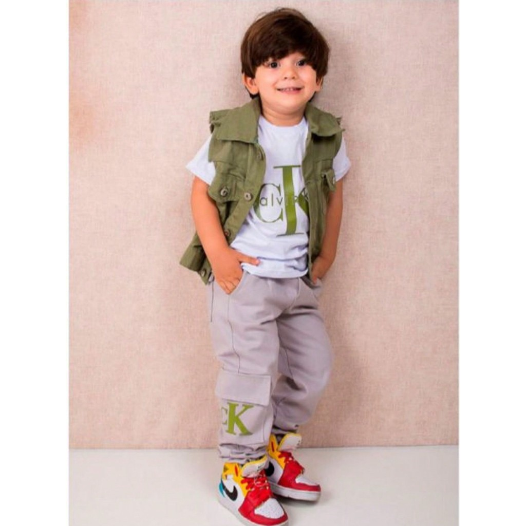 Conjunto Calça, Camiseta e Colete para meninos